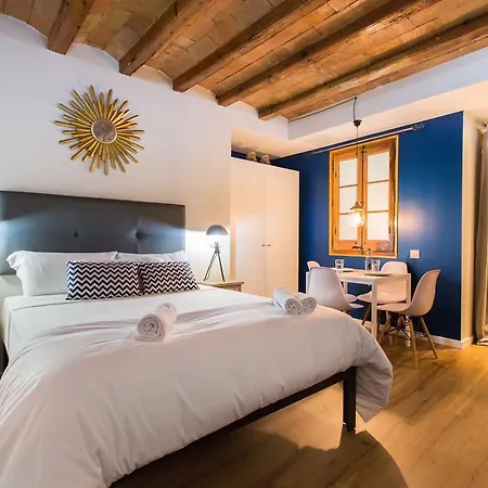 En Ferran By The Streets Apartment Barcelona