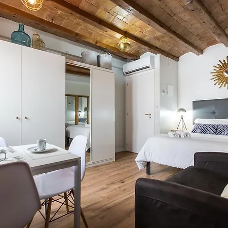 Apartment En Ferran By The Streets