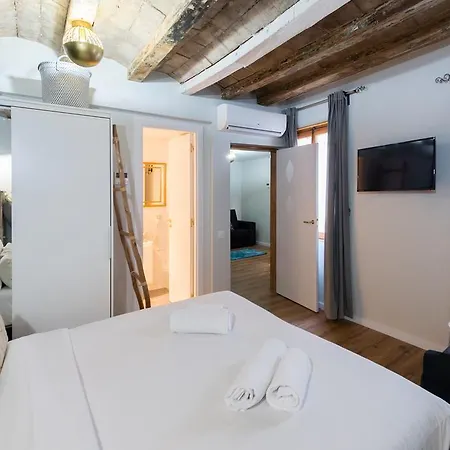 Apartment En Ferran By The Streets Barcelona